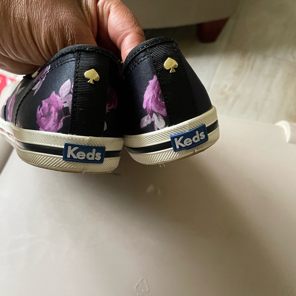 Kate Spade Keds - Picture 2 of 7